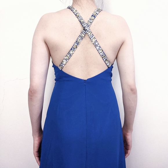 Beautiful blue gown | size: 4 - Picture 5 of 5